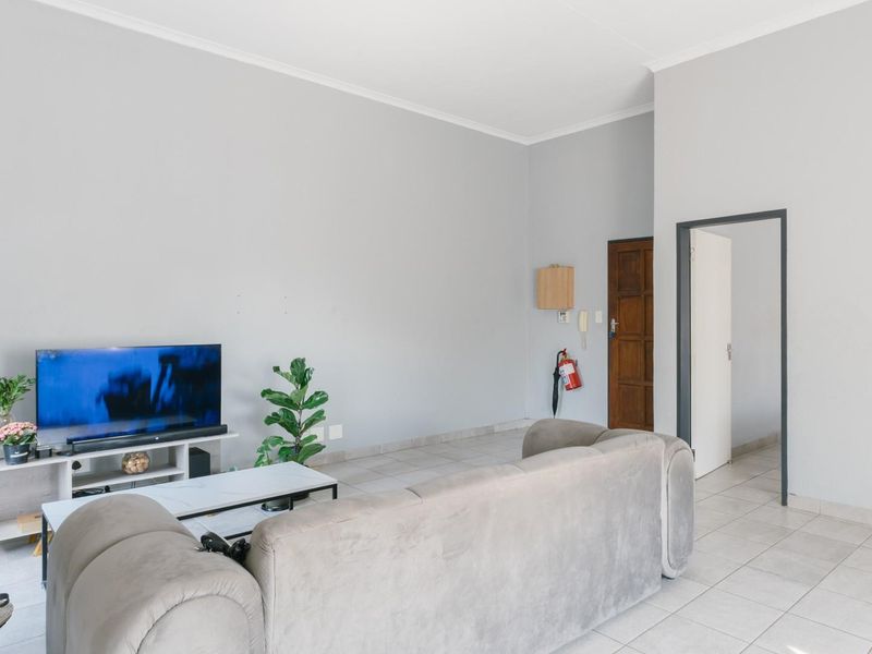 1-Bedroom Apartment for Sale in Polokwane Central - Photo 9