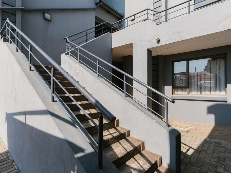 1-Bedroom Apartment for Sale in Polokwane Central - Photo 3