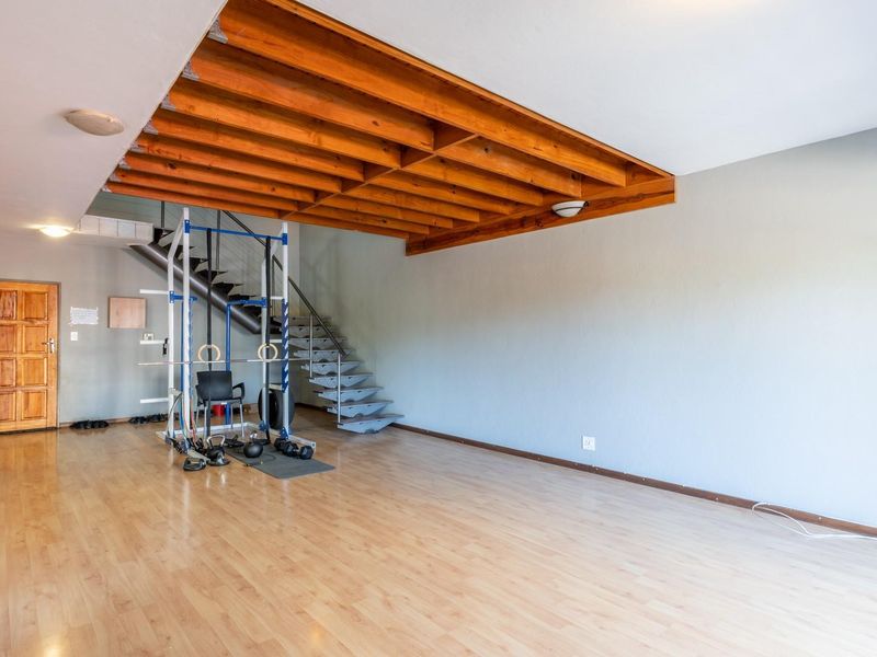 Affordable 2-Bedroom Townhouse for Sale in Polokwane Central - Photo 9