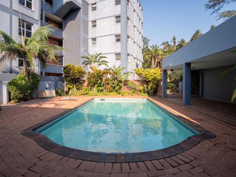 Spacious Ground Floor Beachfront Living in Malaba Hills, La Mercy - Photo 4