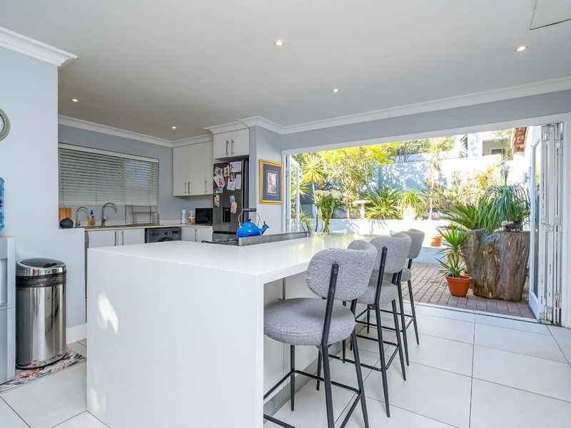 Elegant Family Living In a Sough After Estate - Photo 8