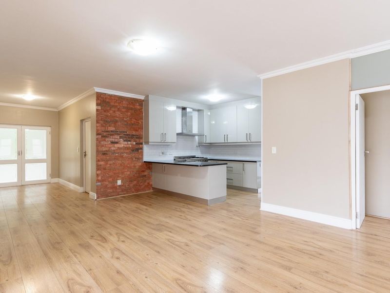 Spacious single level living on a prime corner plot in popular Avalon Estate - Photo 10