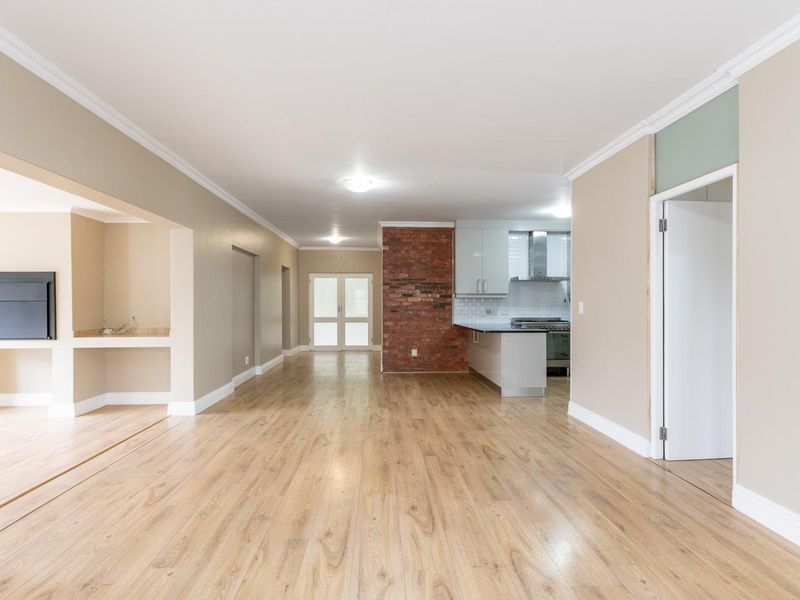 Spacious single level living on a prime corner plot in popular Avalon Estate - Photo 9