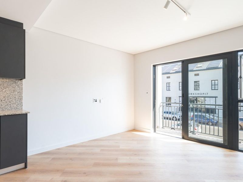 Studio Simplicity with a View - 2 on Tabak, Paarl - Photo 6