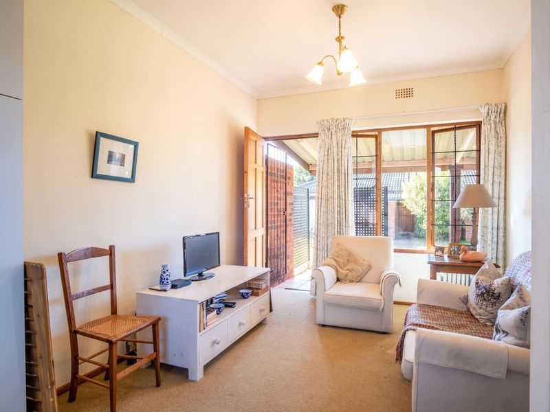 Comfortable, Secure and Stress-Free Living in Amber Valley - Photo 7
