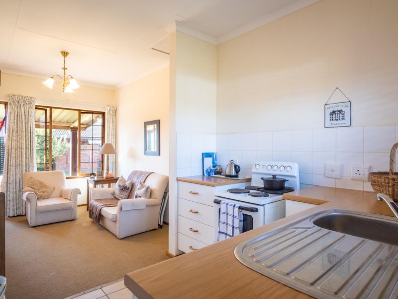 Comfortable, Secure and Stress-Free Living in Amber Valley - Photo 5