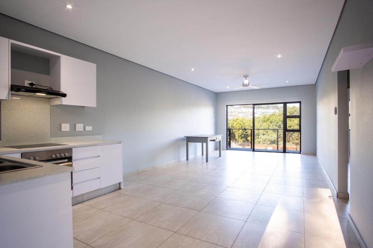 Spacious 2-Bedroom Apartment To Let in Secure Hilton Estate - Photo 4