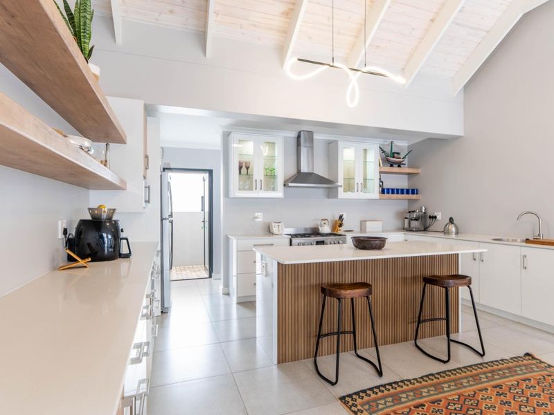 Laguna Ridge - Modern 3 Bedroom Home In Boutique Estate - Photo 3