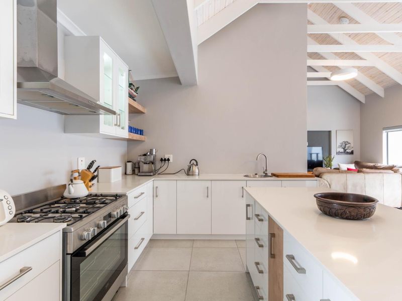Laguna Ridge - Modern 3 Bedroom Home In Boutique Estate - Photo 5