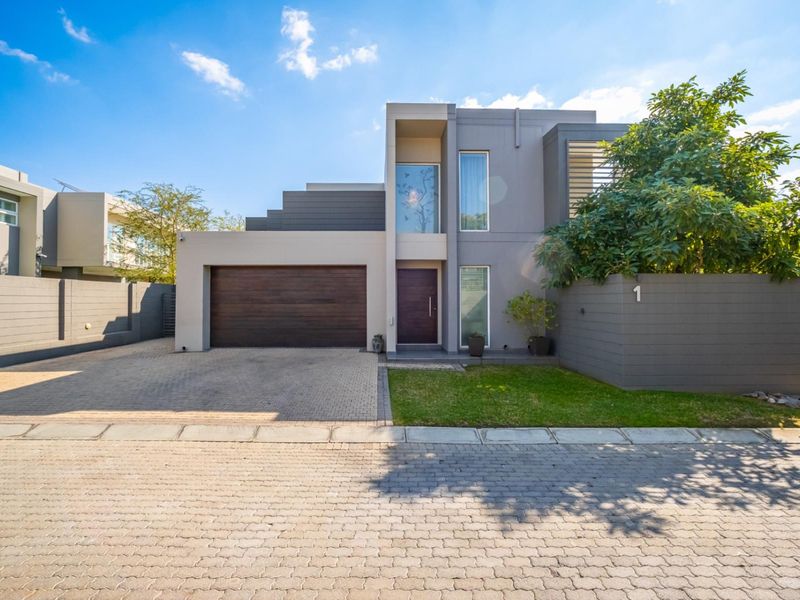 Modern Family Home in a Secure Estate, Bryanston East - Photo 5