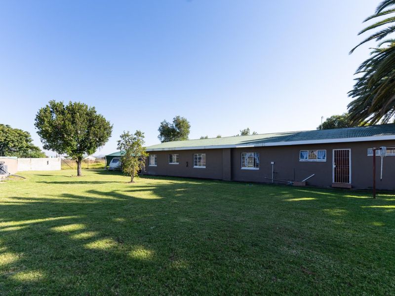 Investment smallholding with multiple income streams - Photo 9