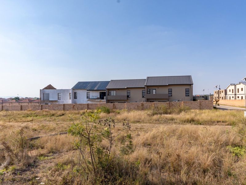 Developers look Closely... Big stand available in Bendor Ext 104 - Photo 6