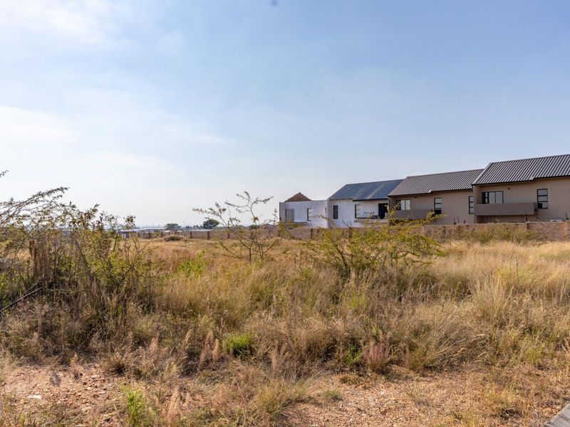 Developers look Closely... Big stand available in Bendor Ext 104 - Photo 3