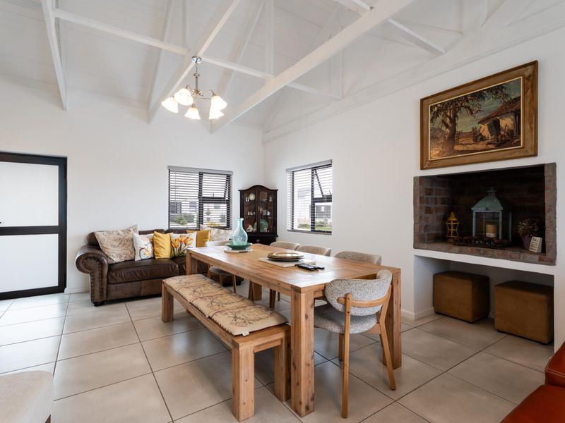 Stylish 3 Bedroom Home with 3 Bathrooms and Beach Access in Atlantic Sands Private Estate, Laaiplek - Photo 10