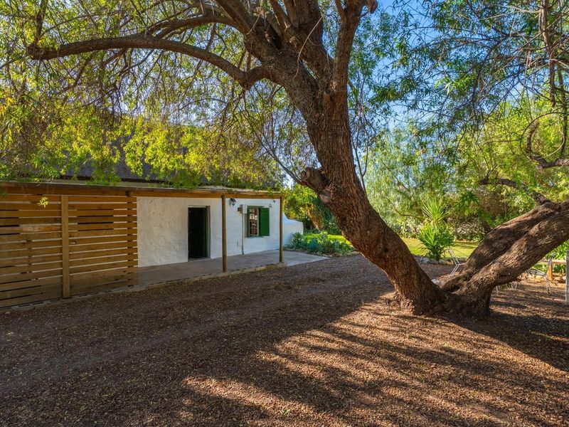 Charming McGregor Cottage - Photo 5