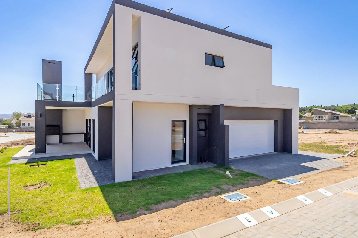 Brand New Living - Simply Unpack and Enjoy - Photo 2