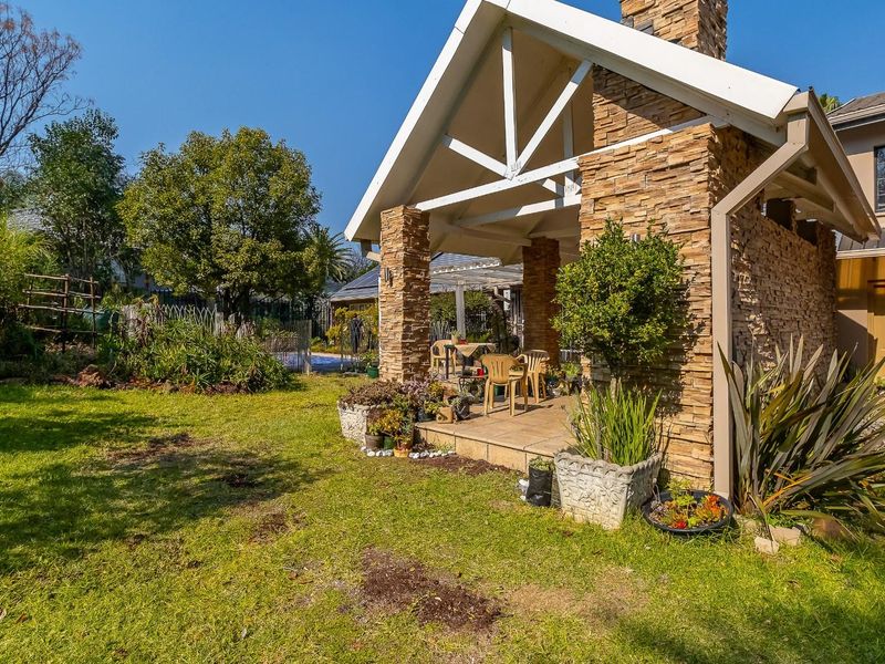 Exceptional Multi-Income Investment Opportunity in a Prime Location - Photo 5