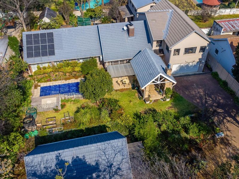 Exceptional Multi-Income Investment Opportunity in a Prime Location - Photo 9