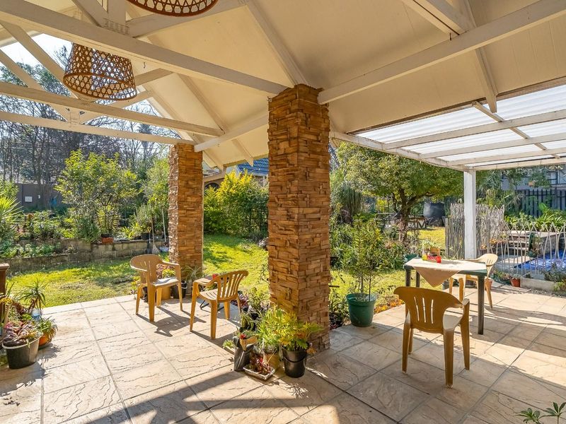 Exceptional Multi-Income Investment Opportunity in a Prime Location - Photo 6