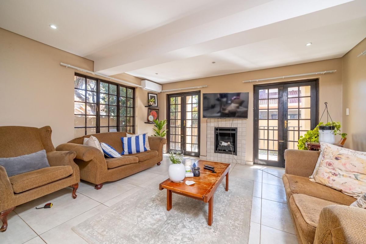 4 Bedroom Family Home with Investment Potential in Eldo Manor Estate - Photo 5