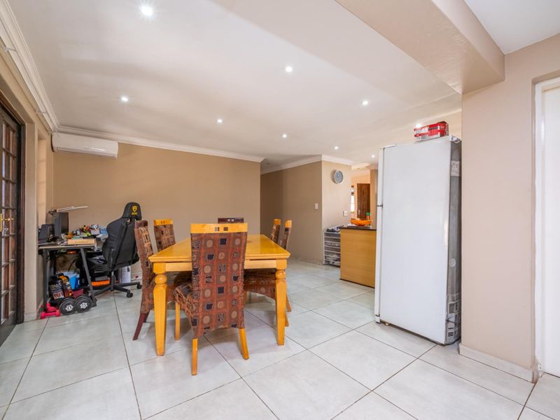 4 Bedroom Family Home with Investment Potential in Eldo Manor Estate - Photo 8
