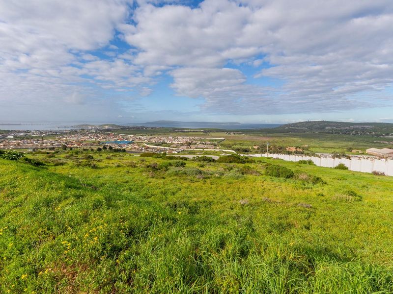 667m2 Vacant Plot in Prestigious Hoogland Estate, Saldanha Bay - Photo 3