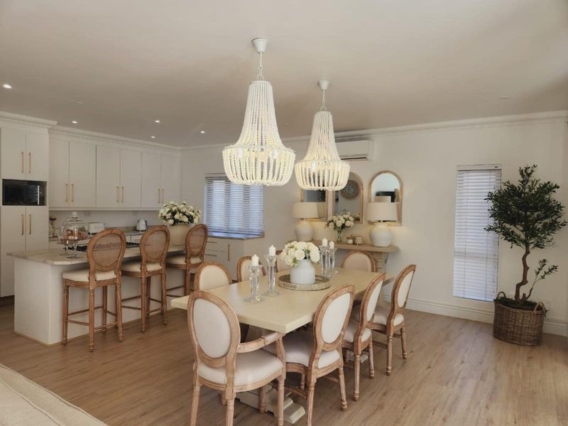Designer Family Home with Exceptional Finishes in Broadacres Country Estate - Photo 6