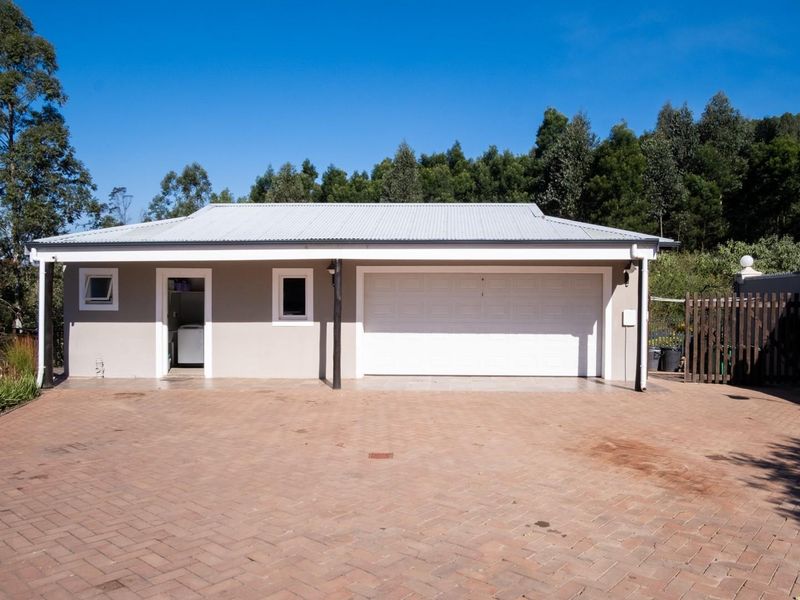 Lifestyle, Space and Income Potential - Perfectly Positioned Between Hilton and Pietermaritzburg - Photo 5