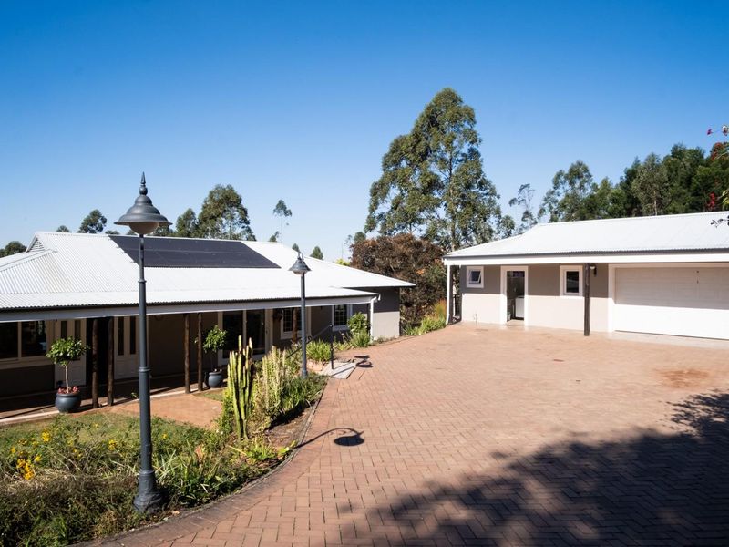 Lifestyle, Space and Income Potential - Perfectly Positioned Between Hilton and Pietermaritzburg - Photo 4