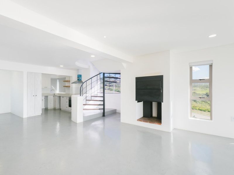 Exclusive Luxury 2-Bedroom Penthouse with Private Rooftop Pool and Sea Views - Photo 6