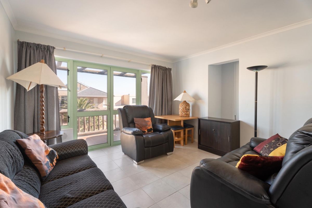 Embrace fine living inside a world class golf estate! - Photo 2
