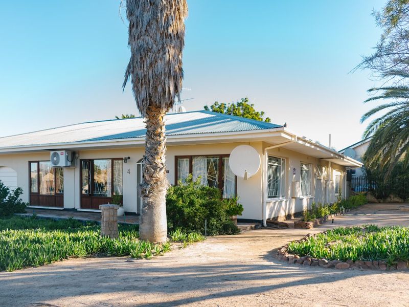 Classic Charm. Exceptional Value. Prime Location. - Photo 2