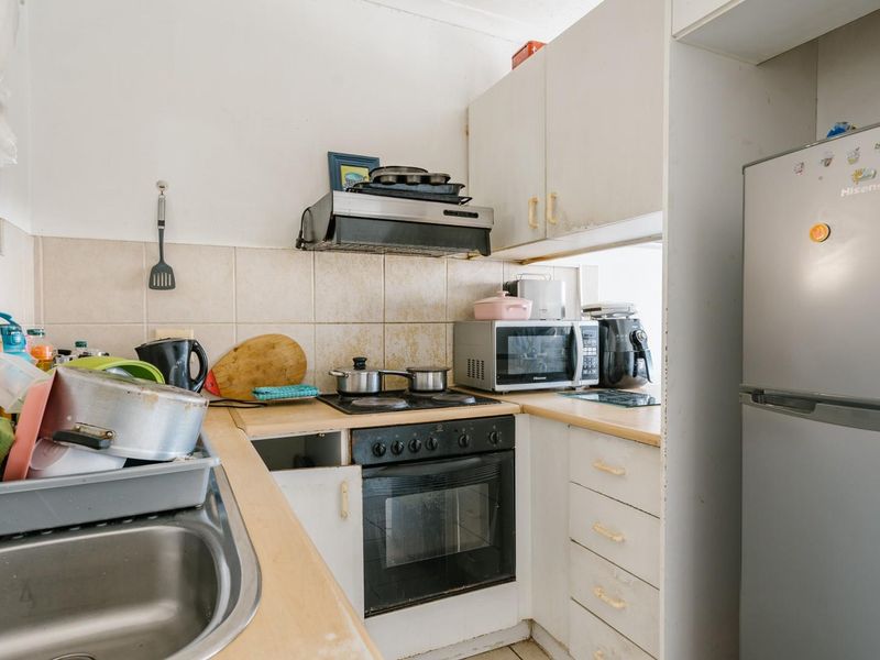 Investors - Two Bedroom Apartment - Rome - Strand - Photo 4