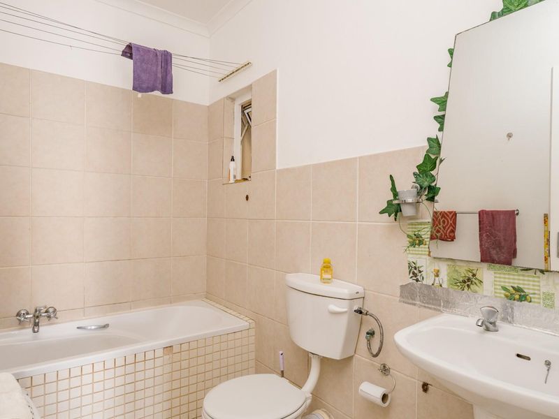 Investors - Two Bedroom Apartment - Rome - Strand - Photo 5