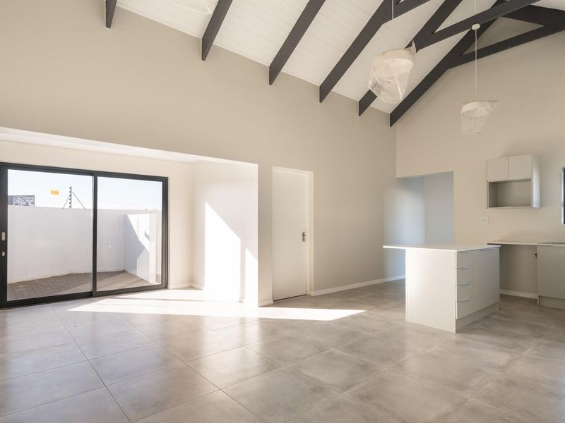 Brand-New Modern Home in Popular Wildflower Estate - Photo 8