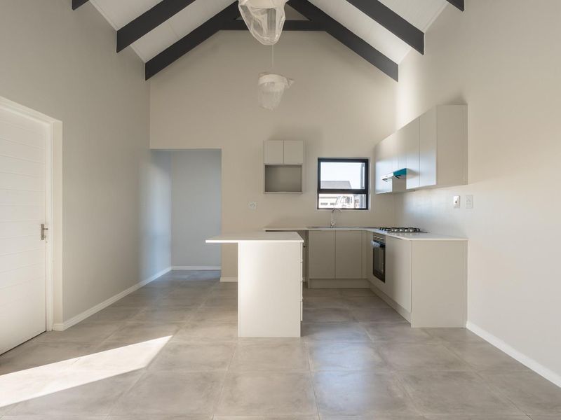 Brand-New Modern Home in Popular Wildflower Estate - Photo 6