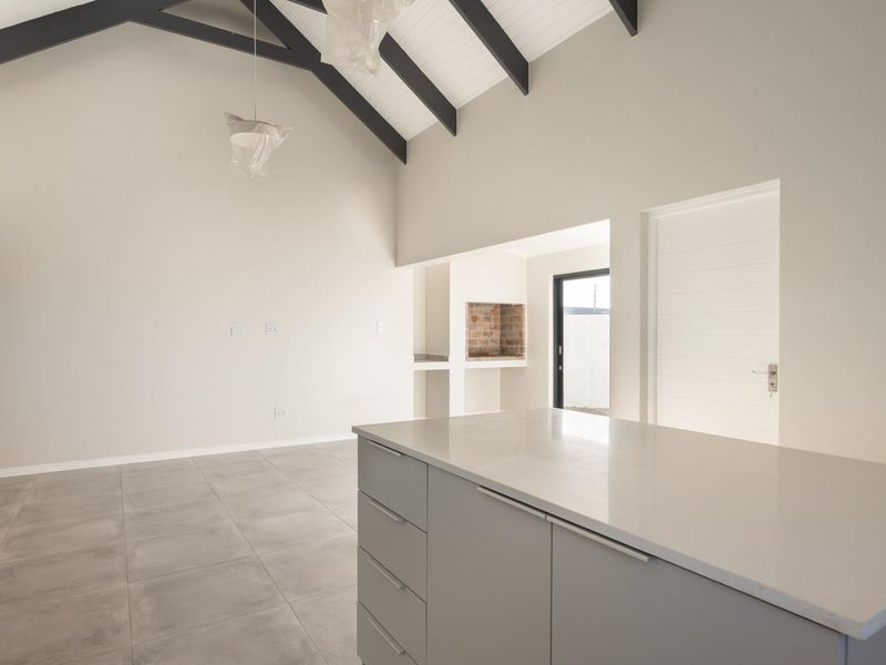 Brand-New Modern Home in Popular Wildflower Estate - Photo 3