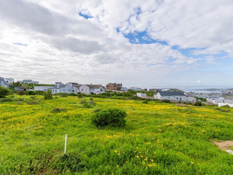 Large 853m2 Vacant Plot for Sale in Hoogland Estate, Saldanha Bay - Photo 3