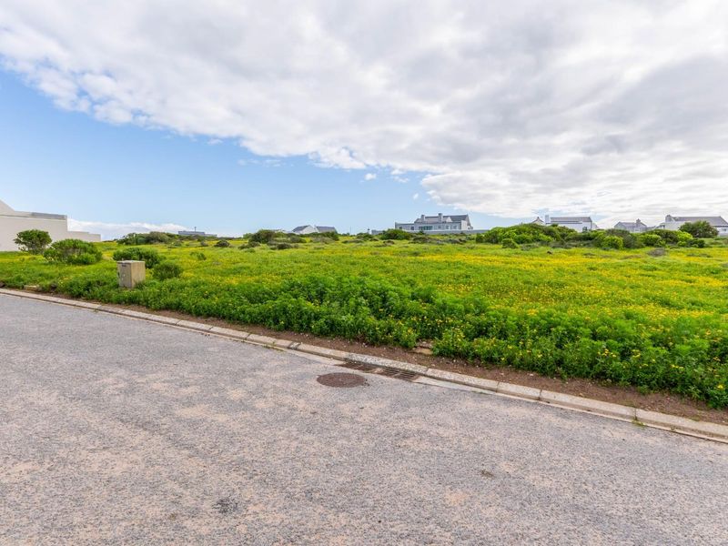 Large 853m2 Vacant Plot for Sale in Hoogland Estate, Saldanha Bay - Photo 5