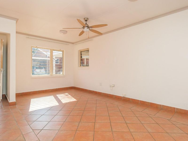 Modern, Spacious 2 Bedroom Townhouse with Garage, Carport in The Hoewes - Photo 6