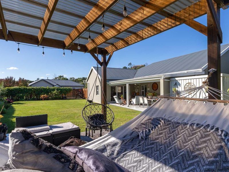 Rare Find in Welbedacht: Sun-Drenched, Low-Maintenance Family or Retirement Home - Photo 2