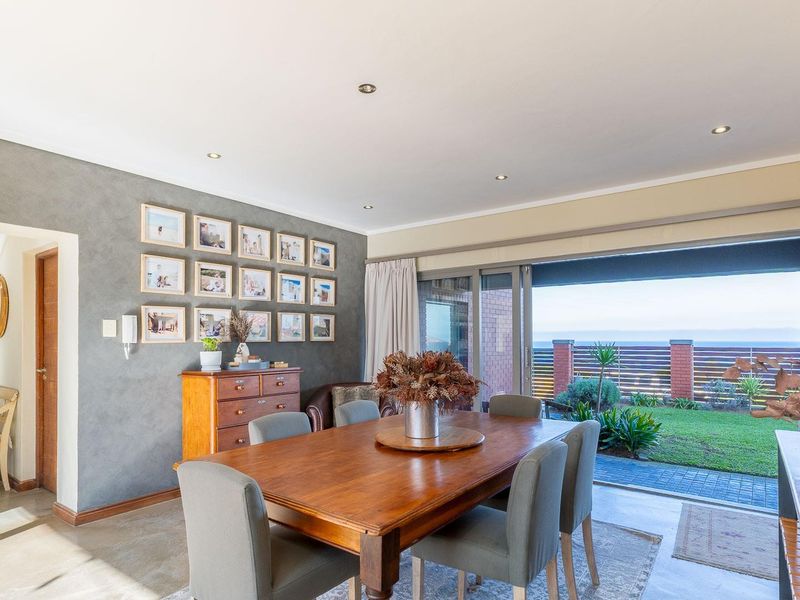 Luxury 4-Bedroom Coastal Home with Sea Views - One Row from Hersham Beach - Photo 10