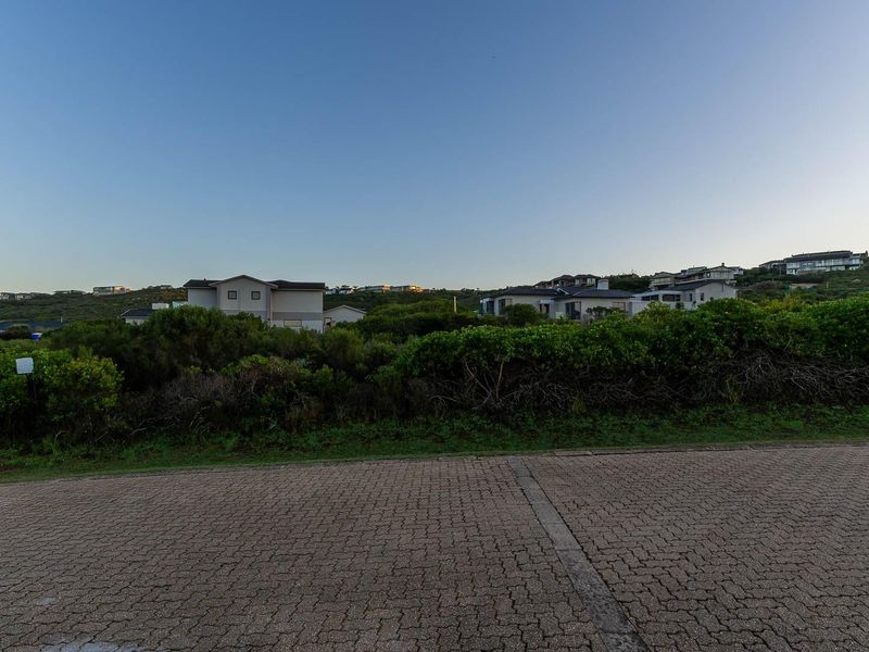 Prime Level Stand for Sale in Breakwater Bay Eco Estate - Photo 9