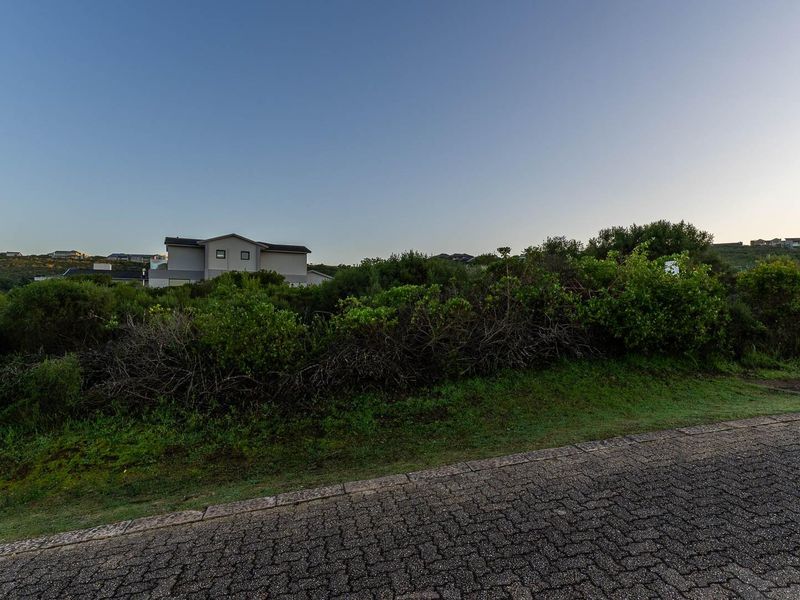 Prime Level Stand for Sale in Breakwater Bay Eco Estate - Photo 6