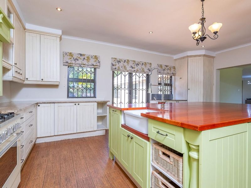 Exquisite Executive Family Residence To Let | Gallo Manor, Sandton - Photo 5