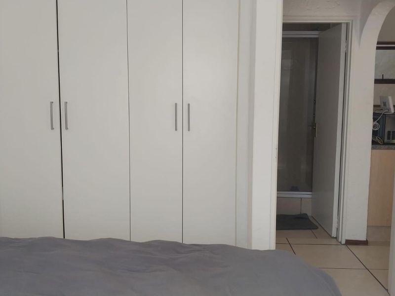 Sophisticated Living in Le Mistral, Lonehill - Photo 10