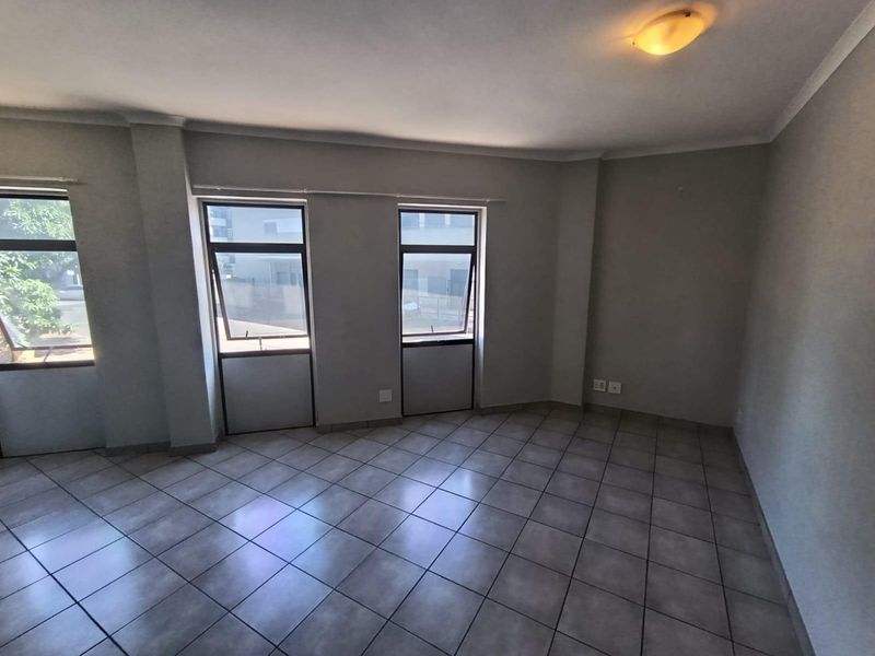 Gordon Square, Paarl Central  1-Bedroom Apartment - Photo 9