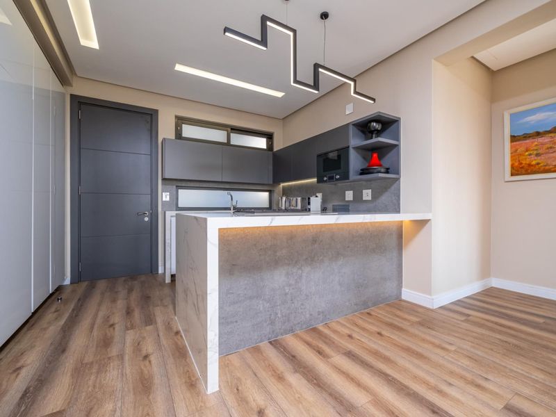 Exclusive Lagoon-Facing Residence in the Heart of Steyn City - Photo 8