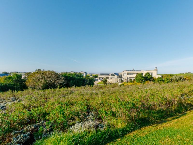 Prime Vacant Stand for Sale in Oubaai Golf Estate - Cul-de-Sac with Valley Views - Photo 2