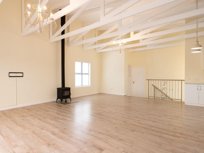 Effortless Lock-Up-and-Go Living Just Minutes from the beach. - Photo 7
